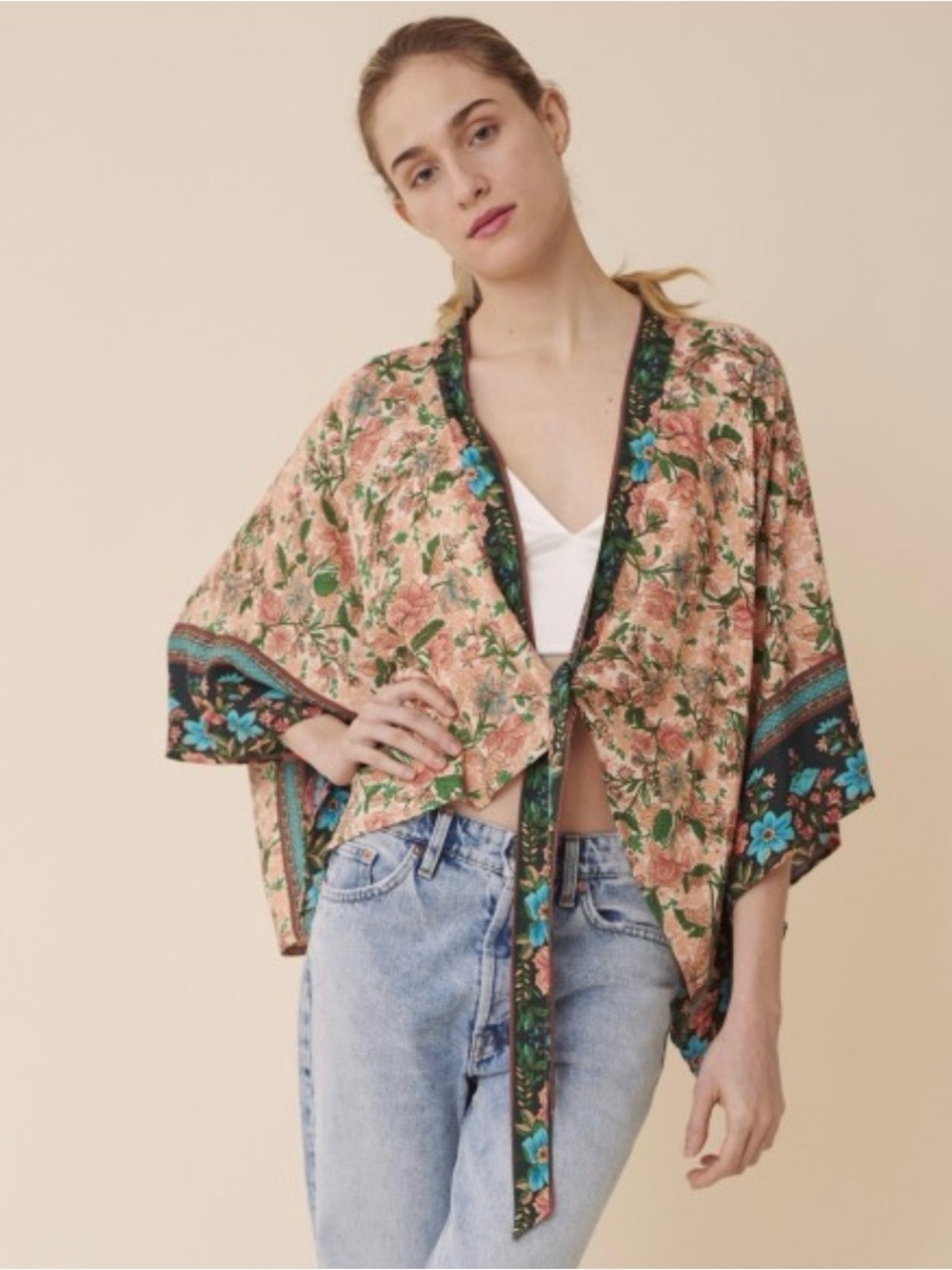 Do Everything In Love Kimono OS Floral Boho Tie Front 70s Festival Cottagecore
